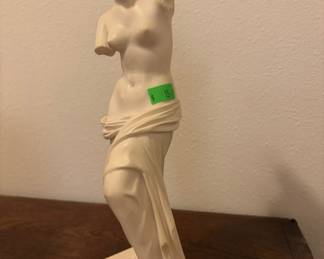 VenusdeMiloStatue