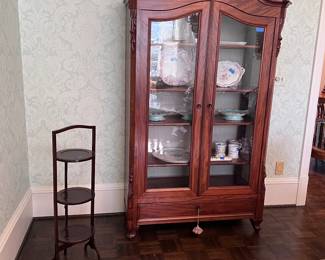 Victorian china cabinet, muffin stand