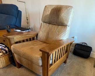 leather & oak Mission style recliner