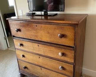 Antique butler's desk / chest 