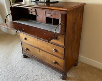 Antique butler's desk / chest 