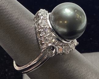 14KT WHITE GOLD TAHITIAN PEARL & DIAMOND RING, SIZE 5.75, 1.00cts DIAMONDS, 8.5g TOTAL WEIGHT, AIGL APPRAISAL $10,397.00