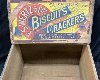 ANTIQUE F.S. WERTZ & CO WOOD CRATE REPURPOSED TOY BOX NO SHIPPING PICKUP ONLY