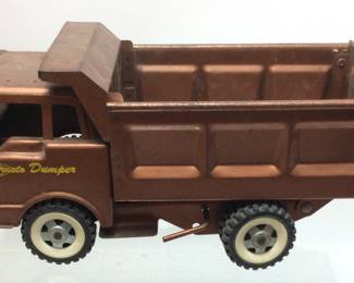1960s STRUCTO PRESSED STEEL DUMPER DUMP TRUCK IN GOOD CONDITION