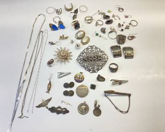 STERLING SILVER SCRAP 217.63 TOTAL GRAMS STERLING SILVER SCRAP 217.63 TOTAL GRAMS WITH CUFF LINKS AND TIE PINS