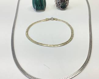 VINTAGE NATIVE AMERICAN STERLING SILVER RINGS WITH NECKLACE AND BRACELET 60.06 TOTAL GRAMS SIZE 11.5 AND 10.5 MALACHITE NEEDS REPAIR JP IS THE DESIGNER AND MICHEL CALLADITTO IS THE ABALONE AND ONYX DESIGNER