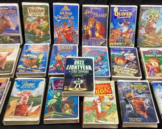 ASSORTED VTG. DISNEY VHS TAPES, WINNIE THE POOH, HERCULES, LILO & STITCH, ALL DOGS GO TO HEAVEN, BUZZ LIGHTYEAR, GORDY, ROBIN HOOD, LADY & THE TRAMP, FREE WILLY, MOUSE HUNT, RITCHY RICH, PETER PAN, JUNGLE 2 JUNGLE, GREMLINS