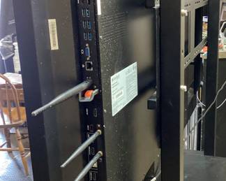 70in CLEAR TOUCH INTERACTIVE FLAT PANEL DISPLAY ON MOBILE CART, MODEL 6070U, TOUCHSCREEN, NO STYLUS TESTED & GOOD WORKING CONDITION, POWERS ON & SWITCHES TO DIFFERENT APPS STARTING BID IS THE RESERVE NO SHIPPING PICKUP ONLY