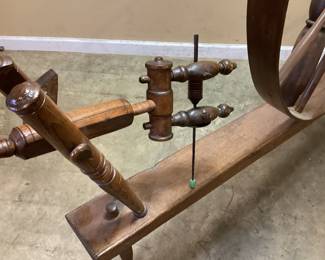 ANTIQUE AMERICAN PRIMITIVE COLONIAL WOOD SPINNING WHEEL NO SHIPPING PICKUP ONLY