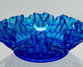 FENTON COLONIAL BLUE THUMBPRINT RUFFLED BOWL