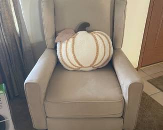 Reclining side chair