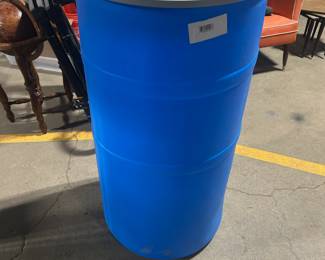 Storage shipping container