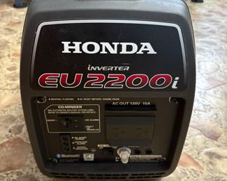 Honda EU 2200 Generator
