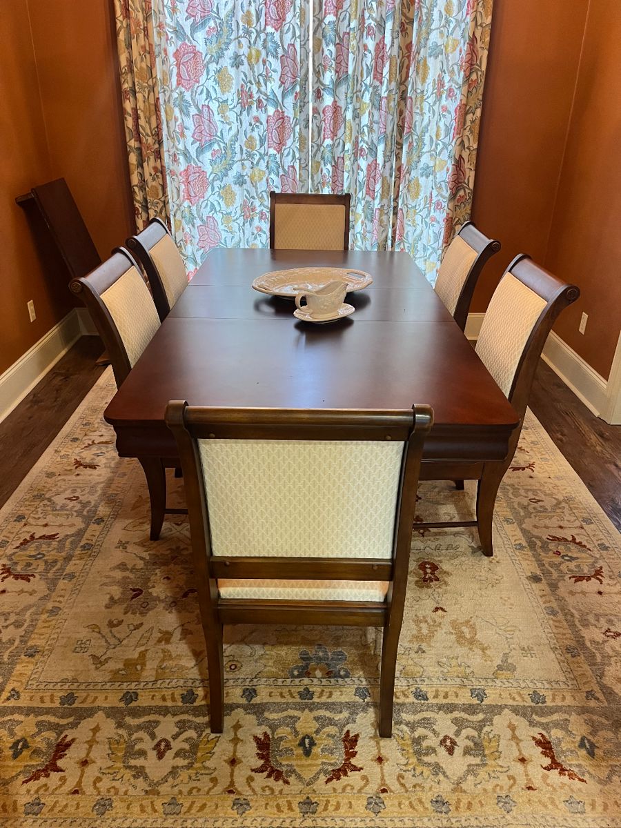 Dining set 6 chairs, 2 leaves 