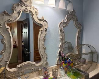 2 Gorgeous Wall mirrors