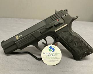 SAR USA B6 Pistol