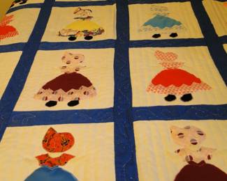 This hand worked quilt is amazing