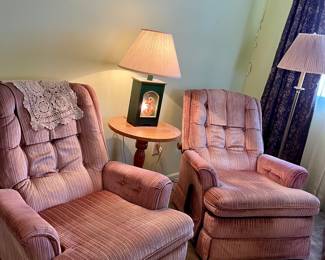 2 Vintage rose/mauve colored tufted floral side chairs