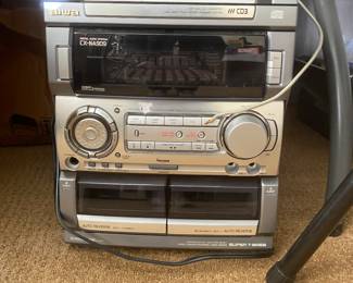 Aiwa sound system