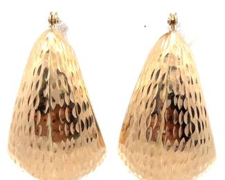 Diamond-Cut Tapered Hoop Earrings in 14k Yellow Gold