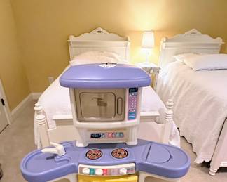 Little Tykes Kitchen