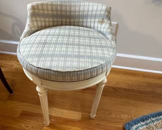 French Style Boudoir Vanity Swivel Chair 