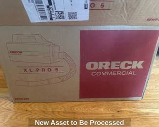 Oreck Commercial XL Pro 5 Super Compact Canister Bagged Vacuum Cleaner (model BB900-DGR)