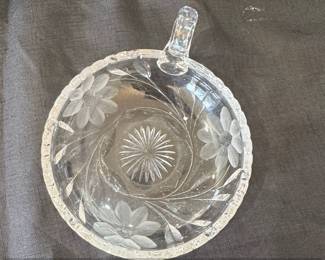 American Brilliant Period Cut Glass Nappy Bowl with Handle second image
