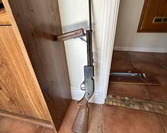 Crosman PowerMaster Air Rifle