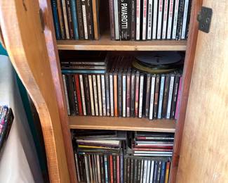 Beautiful Boho Art and Furniture. Lots of Southwest/Indigenous Paintings and prints. Furniture and Figurines. European Antiques, Unique Christmas Decor/Ornaments, Kitchenware, Salt & Pepper Shakers, Pots & Pans, Lamps, Patio Furniture, Potted Plants, Blankets/Linens, Decorative Throw Pillows, CDs, New Age Decor, Art Books, UFO Books, Glassware, Vases, Jewelry Boxes, Mirrors, Shelving Units, TVs, Tiger/Big Cat Decor, Wolf Decor, Angel Decor, Signed Artwork, Ocean decor, Greek inspired paintings, Rococo Tapestries, Light Fixtures (pendant lights), etc. LED recessed lighting, 70s Victorian Revival Wicker Furniture, Chinese Wood Vanity, The Rain Shower head, vacuums, fans, humidifiers. Toaster, air fryer, toaster oven, coffee maker, espresso machine. 