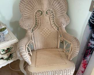 Beautiful Boho Art and Furniture. Lots of Southwest/Indigenous Paintings and prints. Furniture and Figurines. European Antiques, Unique Christmas Decor/Ornaments, Kitchenware, Salt & Pepper Shakers, Pots & Pans, Lamps, Patio Furniture, Potted Plants, Blankets/Linens, Decorative Throw Pillows, CDs, New Age Decor, Art Books, UFO Books, Glassware, Vases, Jewelry Boxes, Mirrors, Shelving Units, TVs, Tiger/Big Cat Decor, Wolf Decor, Angel Decor, Signed Artwork, Ocean decor, Greek inspired paintings, Rococo Tapestries, Light Fixtures (pendant lights), etc. LED recessed lighting, 70s Victorian Revival Wicker Furniture, Chinese Wood Vanity, The Rain Shower head, vacuums, fans, humidifiers. Toaster, air fryer, toaster oven, coffee maker, espresso machine. 