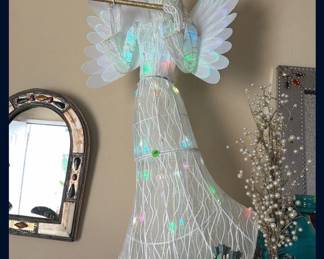 Beautiful Boho Art and Furniture. Lots of Southwest/Indigenous Paintings and prints. Furniture and Figurines. European Antiques, Unique Christmas Decor/Ornaments, Kitchenware, Salt & Pepper Shakers, Pots & Pans, Lamps, Patio Furniture, Potted Plants, Blankets/Linens, Decorative Throw Pillows, CDs, New Age Decor, Art Books, UFO Books, Glassware, Vases, Jewelry Boxes, Mirrors, Shelving Units, TVs, Tiger/Big Cat Decor, Wolf Decor, Angel Decor, Signed Artwork, Ocean decor, Greek inspired paintings, Rococo Tapestries, Light Fixtures (pendant lights), etc. LED recessed lighting, 70s Victorian Revival Wicker Furniture, Chinese Wood Vanity, The Rain Shower head, vacuums, fans, humidifiers. Toaster, air fryer, toaster oven, coffee maker, espresso machine. 