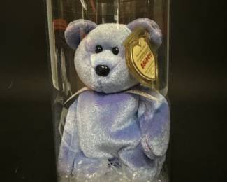 Ty Beanie Baby Clubby II Bear In Case