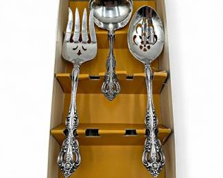 Oneida Heirloom Stainless Michelangelo 3Piece Hostess Set In Box