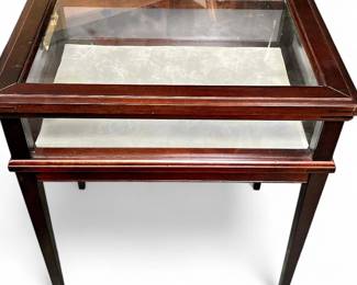 Bombay Company Display Shadow Box End Table