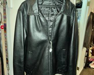 Terrific M. JULJAN leather bomber jacket