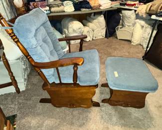 GREAT GLIDER ROCKER w/ OTTOMAN