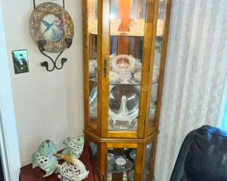 WONDERFUL CURIO CABINET - FILLED WITH ...