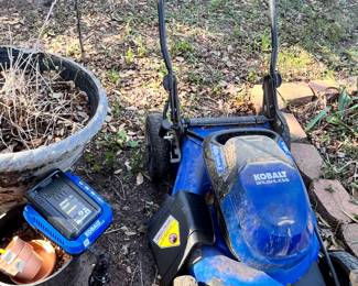 KOBALT 40V MAX MOWER w/ BATTERY & CHARGER