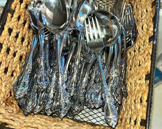 BEAUTIFUL FLATWARE