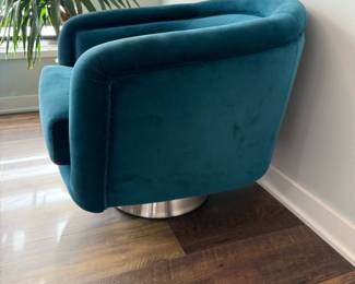 JONATHAN ADLER Bacharach Swivel Chair