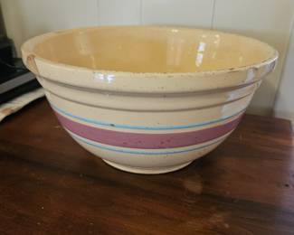 McCoy mixing bowl 