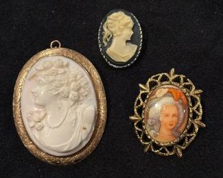 Large Carved Camero Brooch Other Cameos