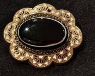 Vintage Polished Agate And Enamel Brooch