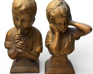 E Villanis Chalkware Bookends