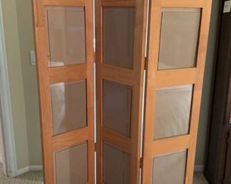 3 Panel Wood Folding Room Divider with 15 8x10 Photo Frames