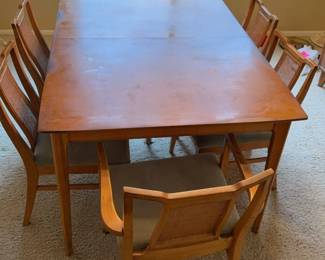 Dining Room Table And 6 Chairs