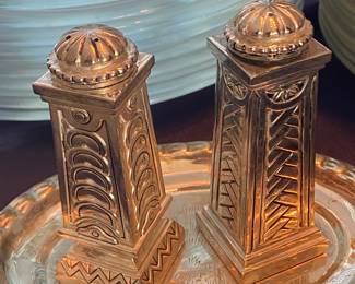 Godinger s/p art deco style salt/pepper shakers
