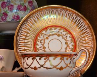 Tea Cups & Saucers