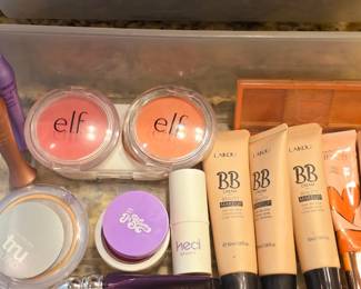 Make-Up